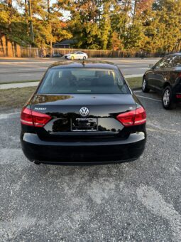 2013 Volkswagen Passat full