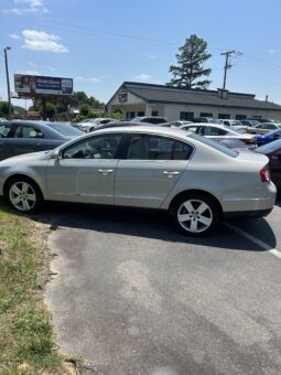 2009 Volkswagen Passat full