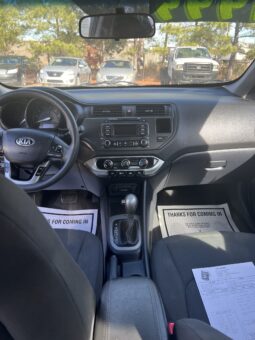 2013 Kia Rio full