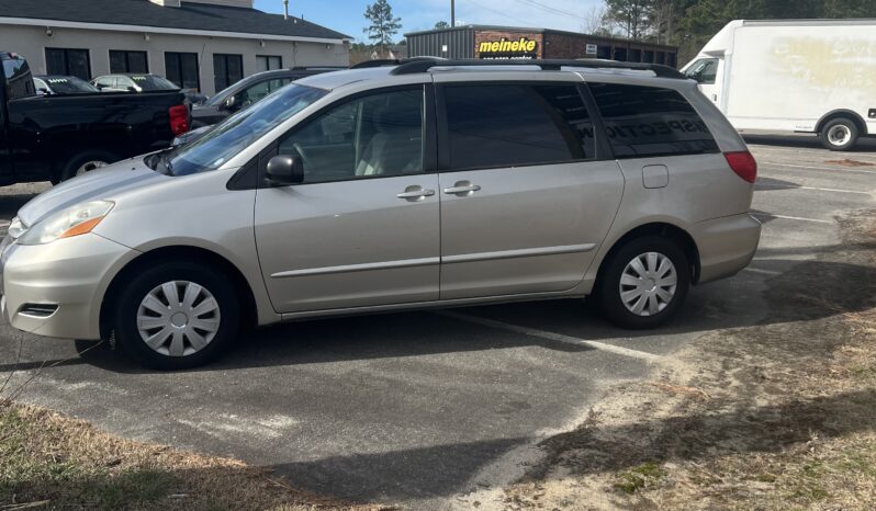 2005 Toyota Sienna full