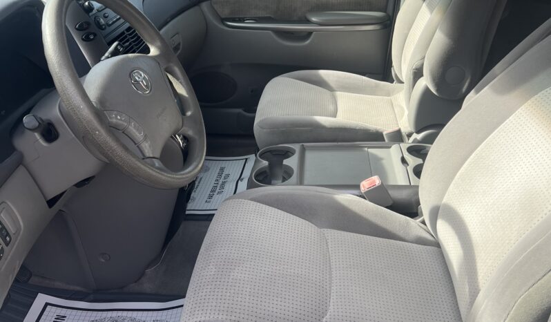 2005 Toyota Sienna full