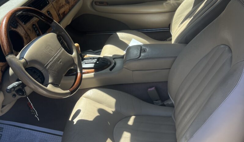 2001 Jaguar xk8 full