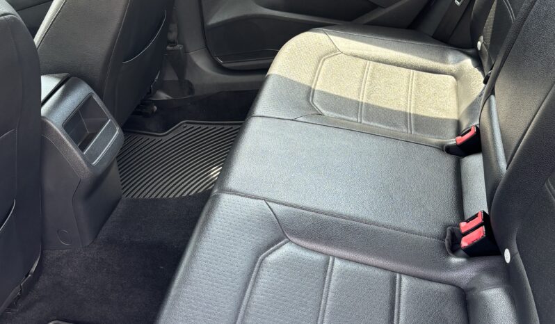 2012 Volkswagen Passat full
