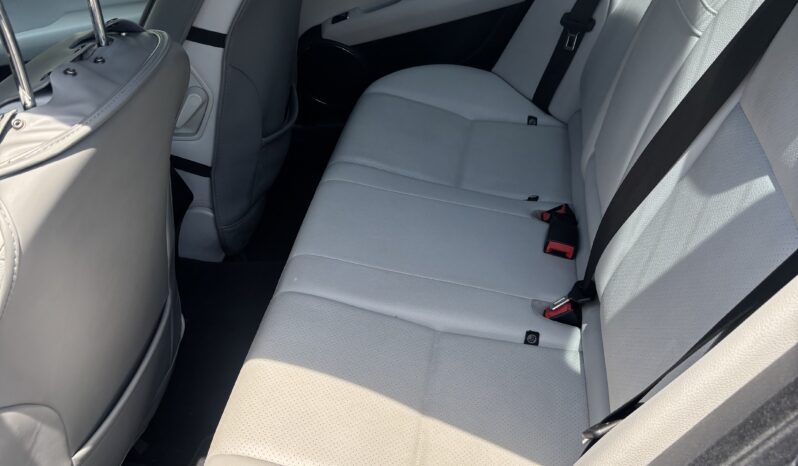 2011 Mercedes Benz C300 full